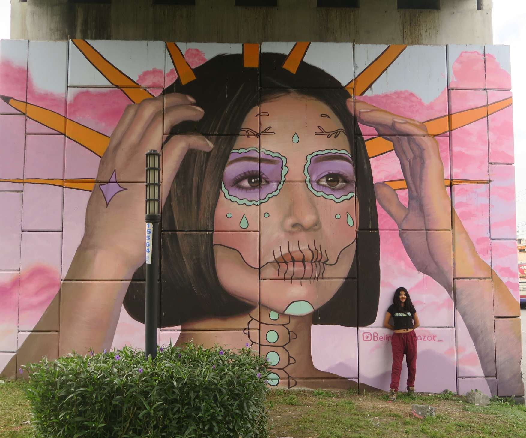 Mural de una catrina pintado por Belinda Salazar en San Nicolás de los Garza, Nuevo León
